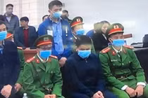 Cựu Chủ tịch UBND Hà Nội Nguyễn Đức Chung bị tuyên án 5 năm tù