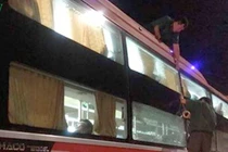 Công an vào cuộc vụ hàng loạt xe khách bị ném đá trên Quốc lộ 1A