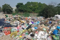 Hàng trăm hộ dân ở Hà Nội "kêu trời" vì rác: Huyện Thường Tín nói gì?