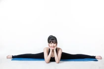 Thu Thuỷ - Hoa hậu 'dấn thân' trong sự vô thường của cuộc đời