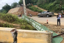 Hiệu trưởng nhận trách nhiệm vụ 3 học sinh tử vong do đổ cổng trường