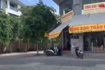 Video: Đột nhập 'thủ phủ' hàng Trung Quốc nhập lậu giữa Hà Nội