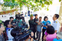 Phạt nặng hành vi cản trở nhà báo, phóng viên trong quá trình tác nghiệp