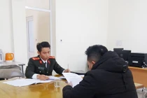 Xử phạt thanh niên tung tin “lái xe đeo khẩu trang bị phạt 10 triệu đồng“