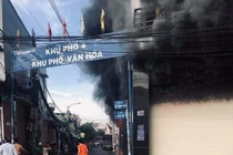 7 người mắc kẹt trong nhà cháy ở TP HCM: Cách thoát nạn khi hoả hoạn?