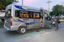 Vì sao nhóm côn đồ truy sát 10 người đi ăn cưới?