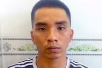 9X ở Nha Trang dùng clip nóng tống tiền bạn gái vị thành niên