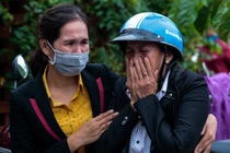 22 cán bộ, chiến sĩ mất tích ở Hướng Hóa: Người nhà bùi ngùi đón các anh về!