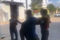 Nữ Phó giám đốc tố cáo người đàn ông đánh gãy xương sườn