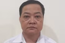 Bắt tạm giam phó hiệu trưởng dùng ma túy tại phòng làm việc