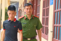 Tưởng được tuyển bán quần áo, 12 thiếu nữ bị ép làm Quỳnh "búp bê"