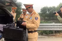 Mọi tổ cảnh sát giao thông trên toàn quốc sẽ bị ghi hình giám sát