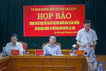 Hòa Bình: 4 cán bộ bị đình chỉ vì chi trả tiền hỗ trợ COVID-19 sai đối tượng