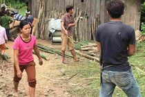 Nghi án chồng dùng dao đâm vợ tử vong rồi vào rừng tự sát