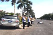 Va chạm với xe của Tỉnh ủy Nghệ An, cô gái bị thương nặng