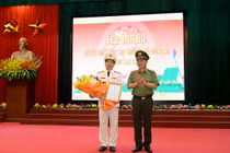 Chân dung tân GĐCA tỉnh Hòa Bình từng phối hợp với FBI triệt phá tội phạm 