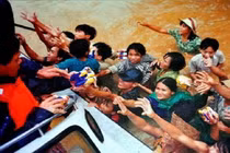 Nhìn lại những trận lũ lụt kinh hoàng nhất trong lịch sử Việt Nam