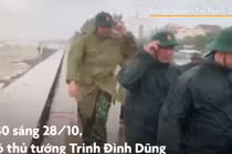 Video: Phó thủ tướng kiểm tra công tác sơ tán người dân Đà Nẵng