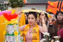 Nữ đại gia Dương Đường đánh người “vỡ mặt” bị bắt giam là người hay làm từ thiện 