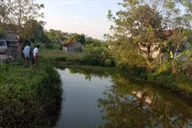 Hai chị em đuối nước thương tâm khi tắm ao nhà