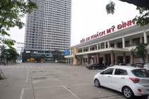 Bến xe Mỹ Đình đìu hiu, vắng tanh người giữa dịch COVID-19