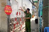 Công an phường Đông Ngạc phải cách ly vì liên quan đến ca bệnh ở Mê Linh