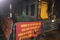 Hà Nội: Phong toả 2 ngõ đường Hoàng Hoa Thám có người nghi nhiễm COVID -19