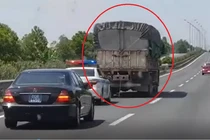 Bị phạt 2,5 triệu đồng vì không nhường đường cho đoàn xe ưu tiên