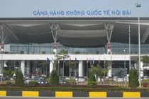 Bệnh nhân Covid thứ 17 có hộ chiếu Anh, Việt Nam... kiểm dịch người “song tịch” thế nào?