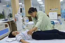 Học sinh Hải Phòng có biểu hiện ngộ độc khi uống nước ngọt: Công an vào cuộc