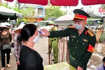 COVID-19: Quảng Ninh lập chốt ở KDC kiểm soát, giám sát sức khoẻ người dân, khách từ 0h 28/3