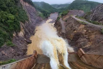 Thủy điện Thượng Nhật tích nước trái phép: Tội chồng tội... cần phạt nặng?