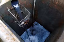 NM xử lý nước thải KCN Đồng An lén lút chôn cống ngầm: Ô nhiễm...xử thế nào?