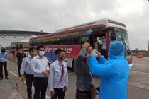 Hải Phòng huy động 30.000 người kiểm soát dịch, Hải Dương tạm dừng xe bus, xe khách, taxi