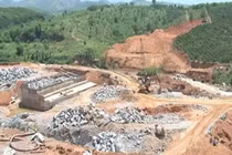 Kon Tum: Sập công trình thủy điện Plei Kần, nhiều người thương vong