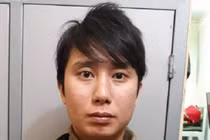 Bị ngăn cấm yêu đương, gã trai mang dao đến đâm chết bố bạn gái 