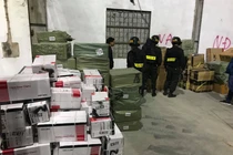 Vụ hàng lậu “chui lọt” cửa khẩu Bắc Phong Sinh: Khởi tố 10 bị can