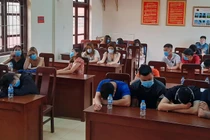 Hải Dương: Kiểm tra karaoke Dubai, Luxury, hàng chục đối tượng dương tính ma túy