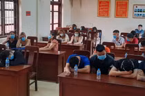 Hải Dương: Kiểm tra karaoke Dubai, Luxury, hàng chục đối tượng dương tính ma túy