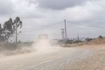 Hải Dương: Công ty Việt Thanh cải tạo đường, dân khốn khổ vì “bão bụi”