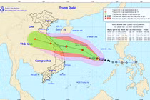 Ứng phó bão số 5: Các tỉnh miền Trung cấm biển, sơ tán dân