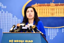 Phản ứng của Việt Nam trước thông tin Trung Quốc xây trạm nghiên cứu trên hai hòn đảo ở Trường Sa