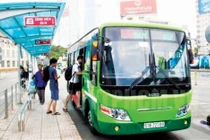 Đổi tên xe buýt thành xe khách đường phố: Dân không cần “chơi chữ“