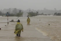 Cảnh báo ngập lụt, sạt lở tại miền Trung và Tây Nguyên