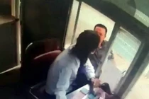 Vượt trạm thu phí, đánh nữ nhân viên: Hành xử côn đồ... phạt nặng?