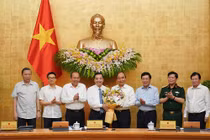 Thủ tướng chúc mừng ông Chu Ngọc Anh nhận nhiệm vụ Chủ tịch TP Hà Nội