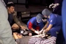 Người đàn ông ngã xuống sảnh khi bước ra từ thang máy chung cư Golden Land