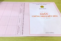 Giấy xác nhận độc thân phải ghi tên người dự định cưới: Sẽ phát sinh hệ lụy xấu?