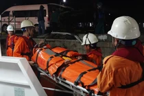 Tàu hàng bị chìm, 7 người thoát chết, thuyền trưởng mất tích