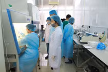 Quảng Ninh mua máy xét nghiệm COVID-19: Dấu hỏi bất thường về Cty Y tế Việt, Ánh Sao?